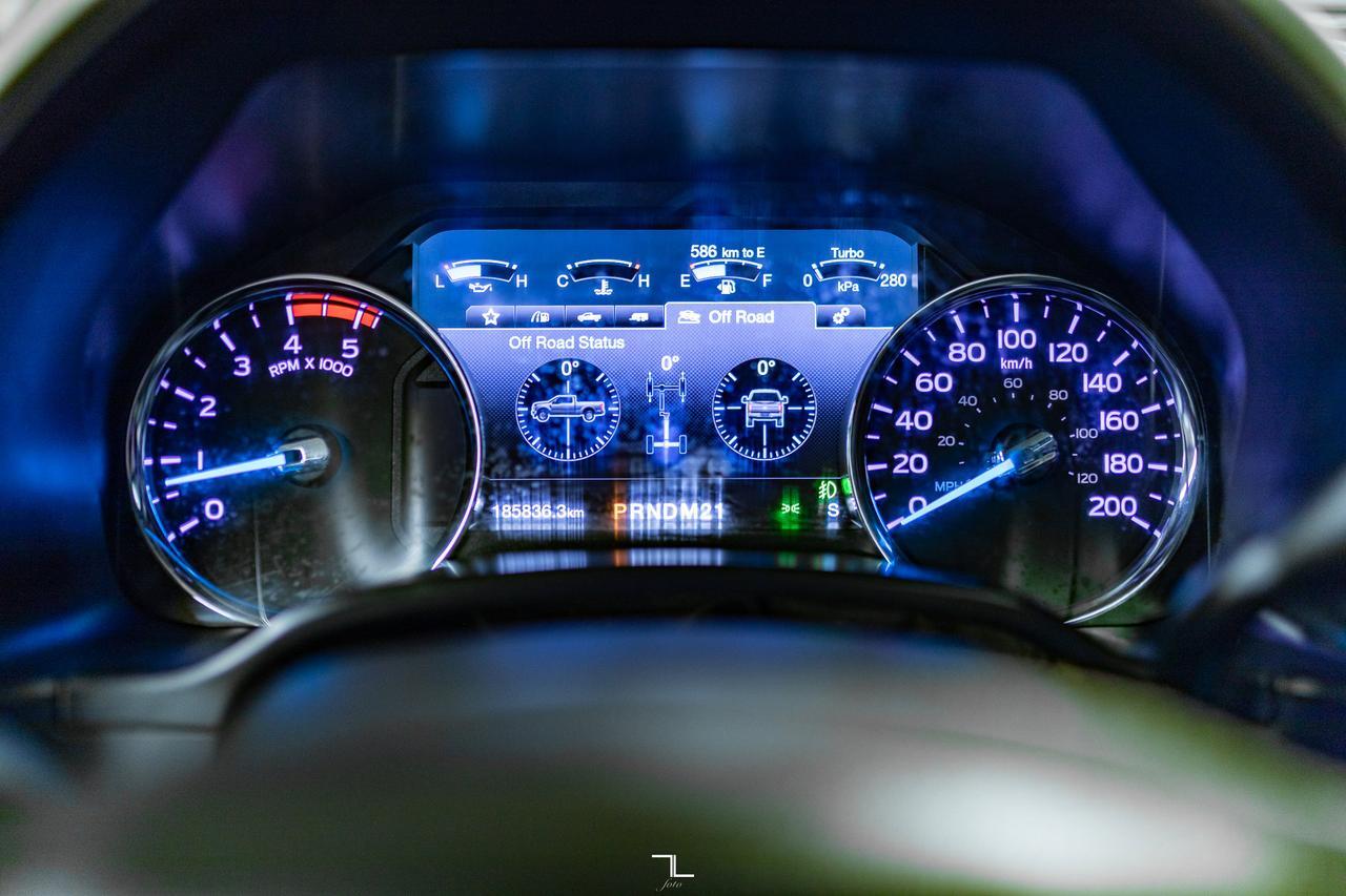 2018 Ford F-450 4x4 Crew Cab Lariat Dually Diesel Leather Roof Nav Red Deer AB