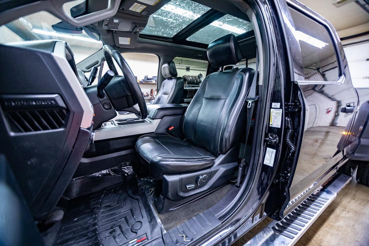 2018 Ford F-450 4x4 Crew Cab Lariat Dually Diesel Leather Roof Nav Red Deer AB