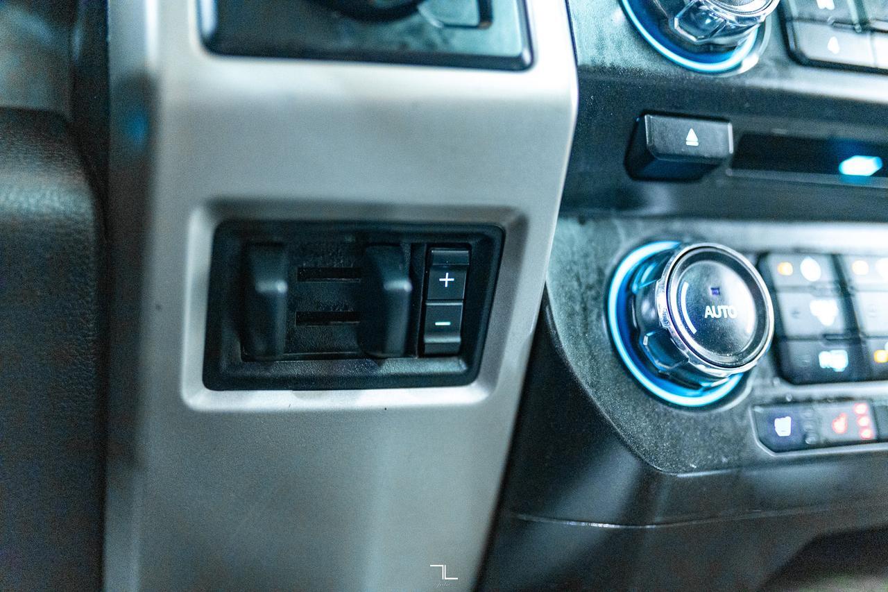 2018 Ford F-450 4x4 Crew Cab Lariat Dually Diesel Leather Roof Nav Red Deer AB