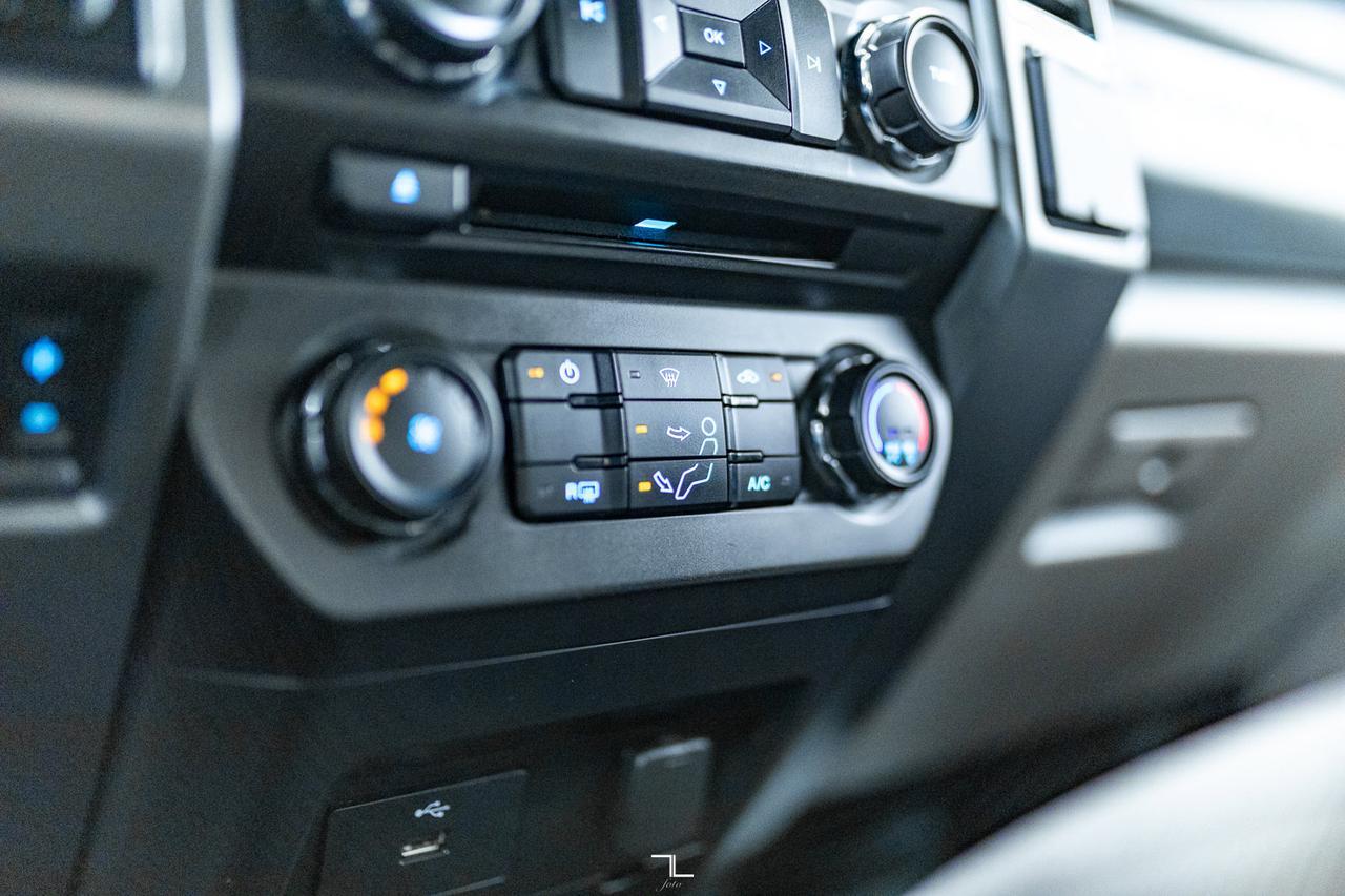 2018 Ford F-450 4x4 Crew Cab XLT Dually Diesel BCam Red Deer AB