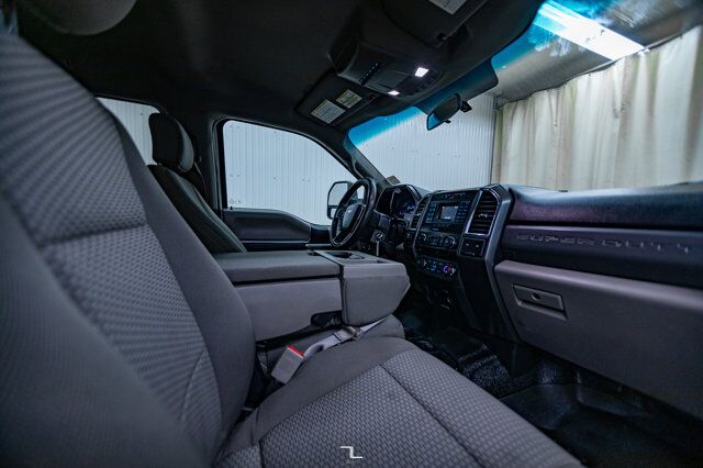 2018 Ford F-450 4x4 Crew Cab XLT Dually Diesel Red Deer AB