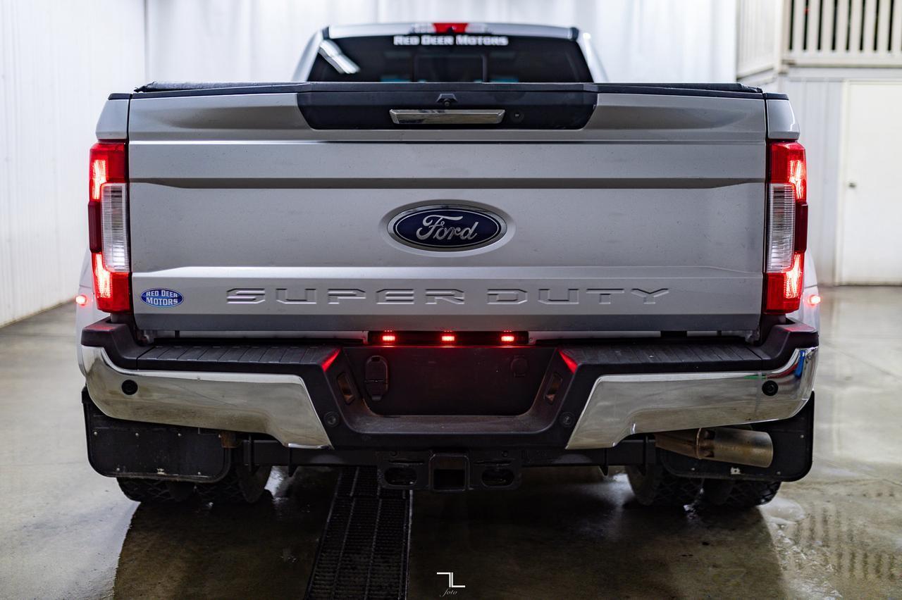 2018 Ford F-450 4x4 Crew Cab XLT FX4 Dually Diesel Nav BCam Red Deer AB