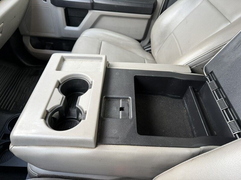 2018 Ford F-450 V10 Utility w/ Lift Gate XL Collinsville OK