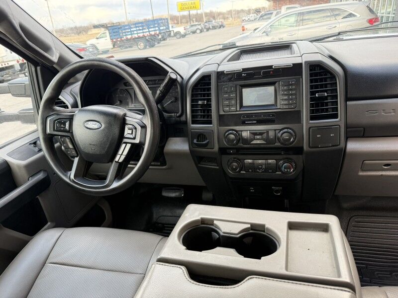 2018 Ford F-450 V10 Utility w/ Lift Gate XL Collinsville OK