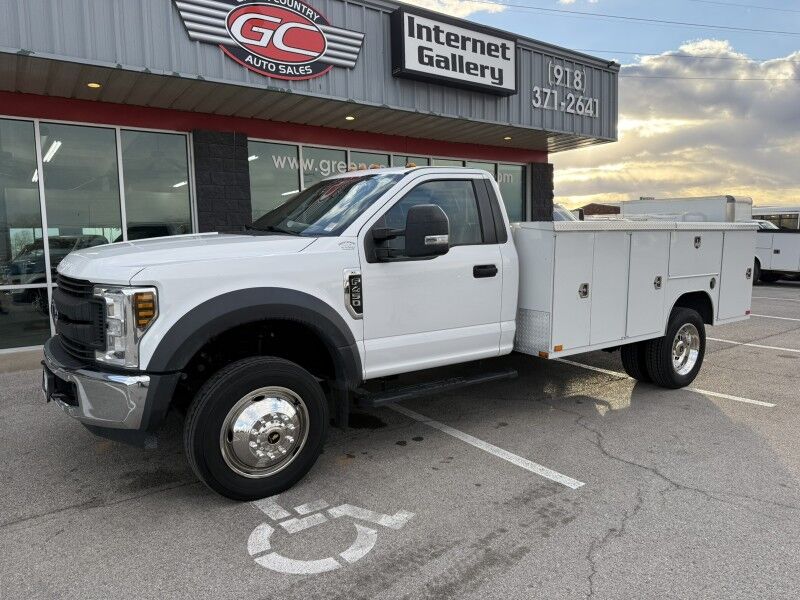 2018 Ford F-450 V10 Utility w/ Lift Gate XL Collinsville OK