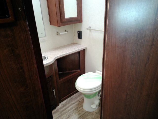 2018 Ford F-53 Motorhome Chassis 29DS Plano TX