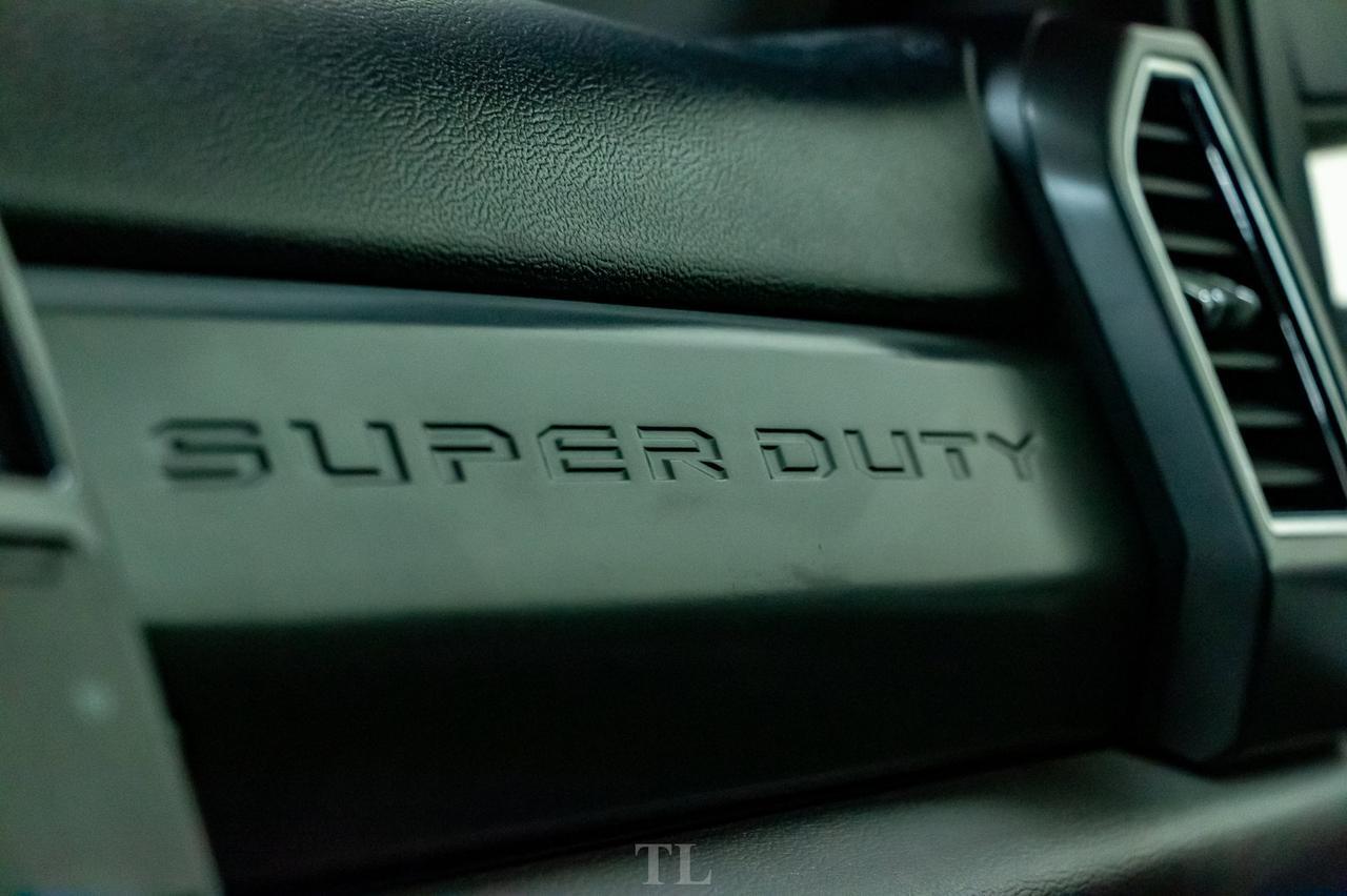 2018 Ford F-550 4x4 Crew Cab XLT Deck Diesel Red Deer AB