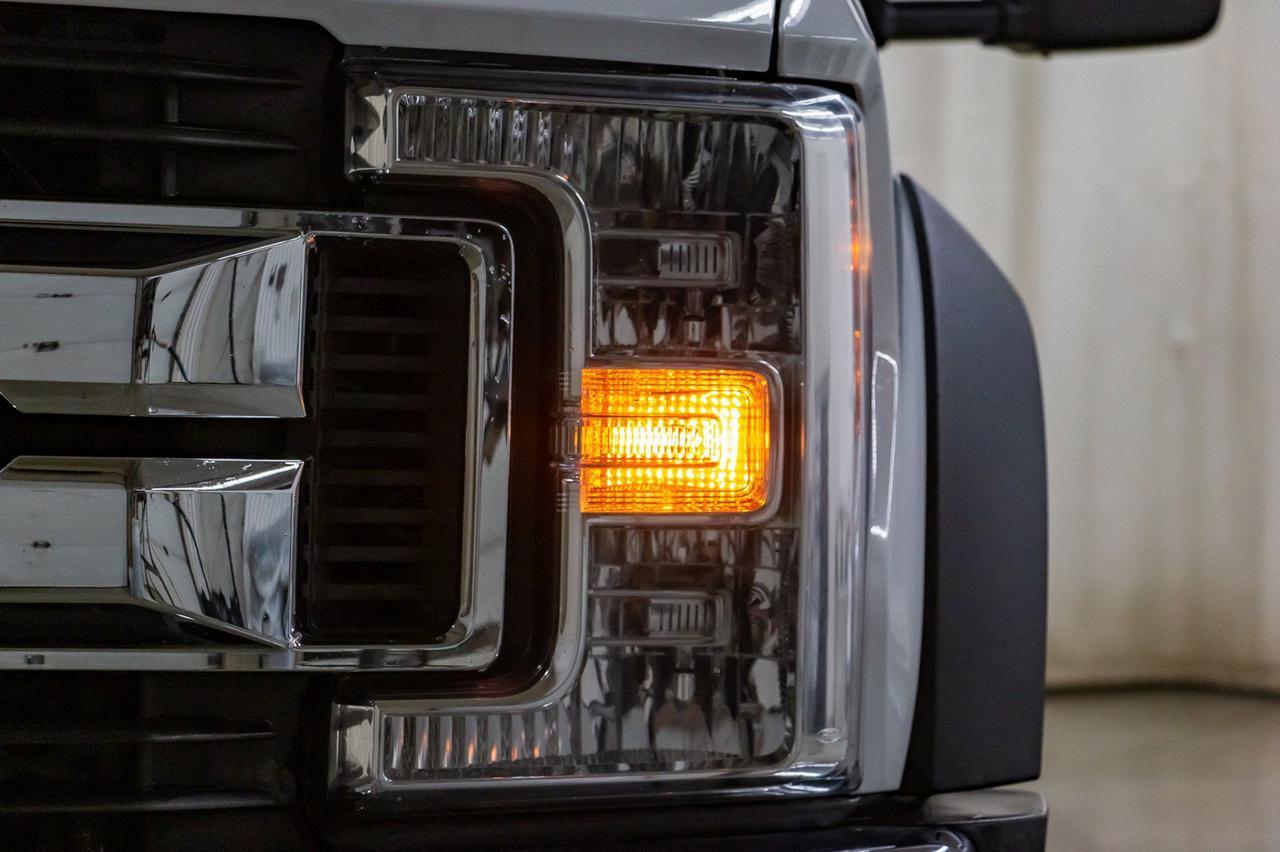 2018 Ford F-550 4x4 Crew Cab XLT Deck Diesel Red Deer AB