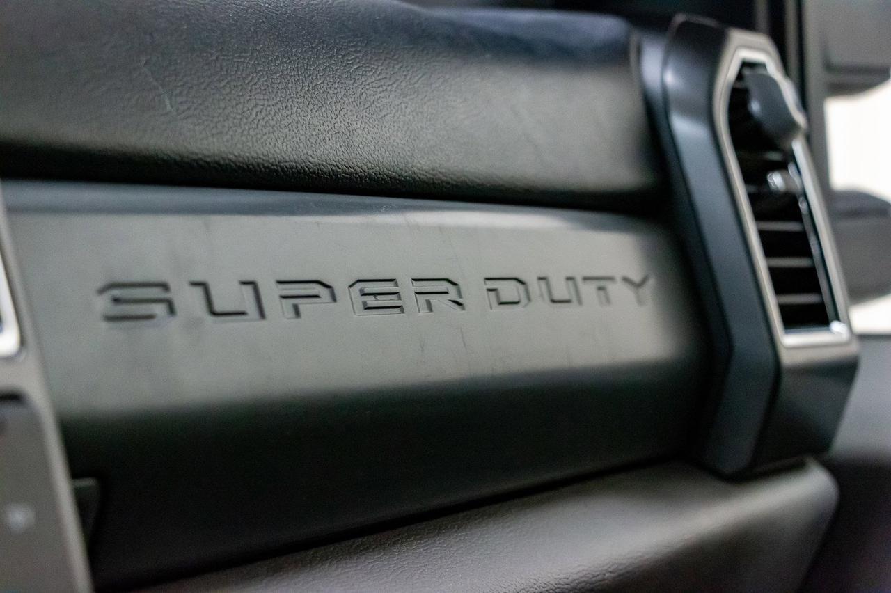 2018 Ford F-550 4x4 Crew Cab XLT Deck Diesel Red Deer AB