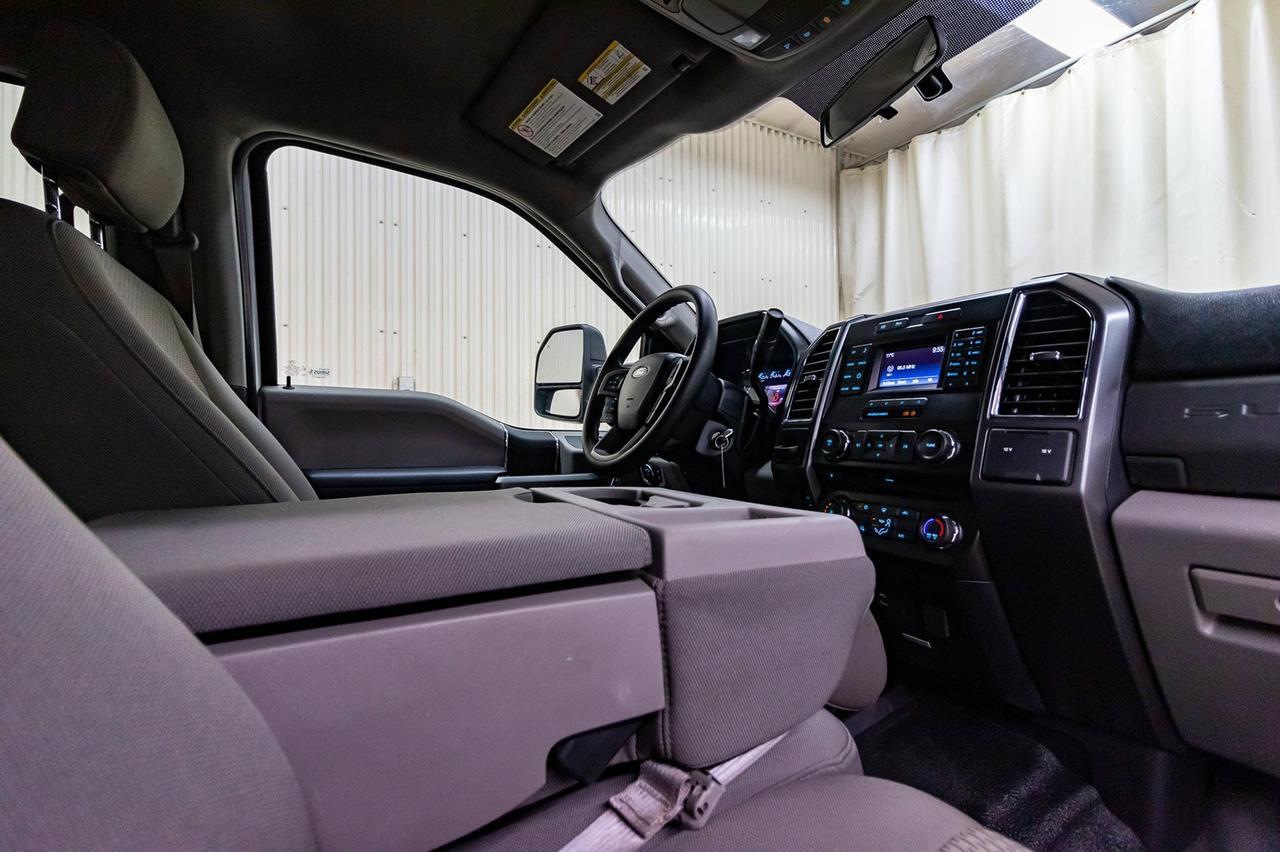 2018 Ford F-550 4x4 Crew Cab XLT Deck Diesel Red Deer AB