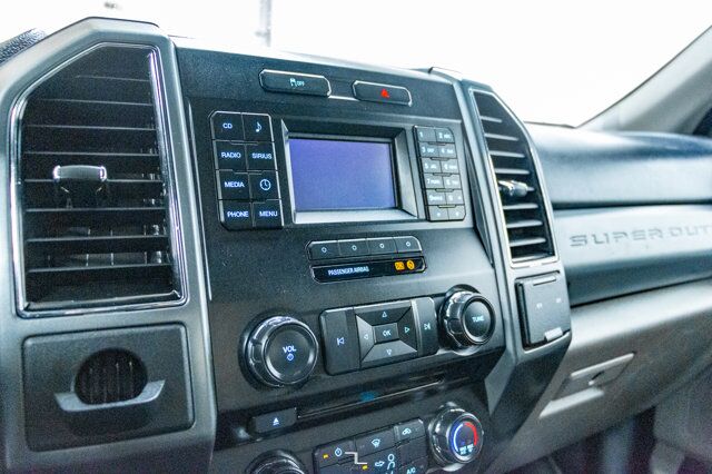 2018 Ford F-550 4x4 Crew Cab XLT Deck Red Deer AB