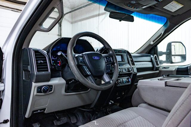 2018 Ford F-550 4x4 Crew Cab XLT Deck Red Deer AB