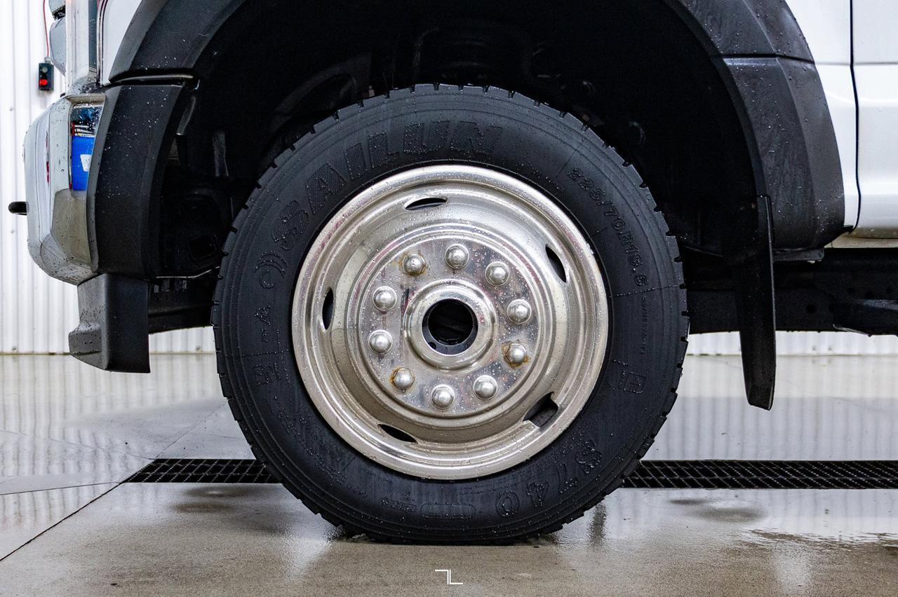 2018 Ford F-550 4x4 Crew Cab XLT Deck Red Deer AB