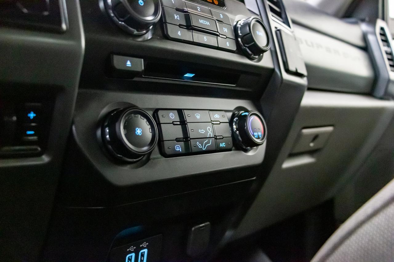 2018 Ford F-550 4x4 Crew Cab XLT Diesel Deck Red Deer AB