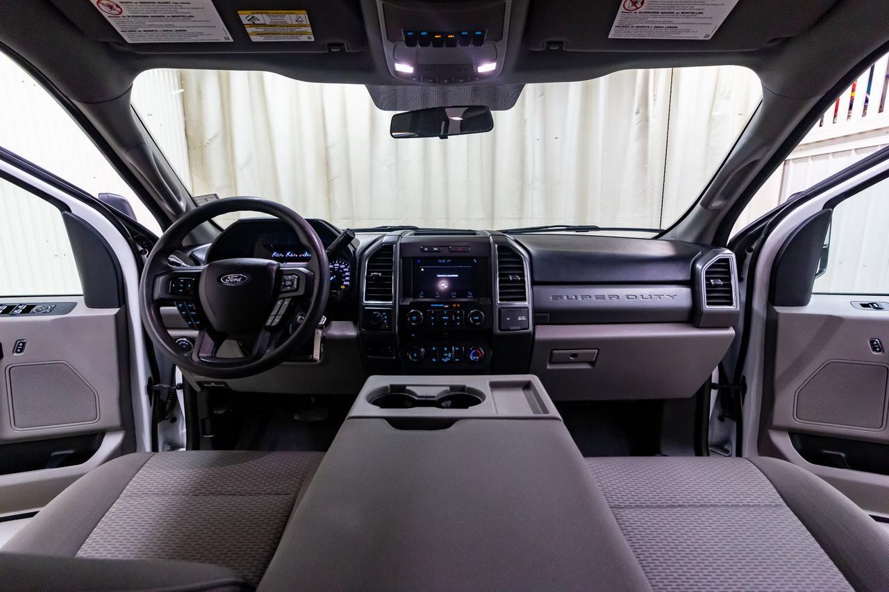 2018 Ford F-550 4x4 Crew Cab XLT Diesel Deck Red Deer AB