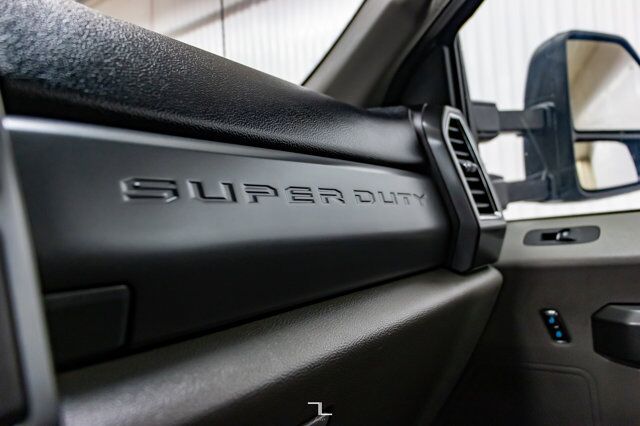 2018 Ford F-550 4x4 Crew Cab XLT Dump Box Diesel Red Deer AB