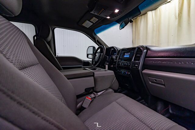 2018 Ford F-550 4x4 Crew Cab XLT Dump Box Diesel Red Deer AB