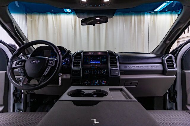 2018 Ford F-550 4x4 Crew Cab XLT Dump Box Diesel Red Deer AB