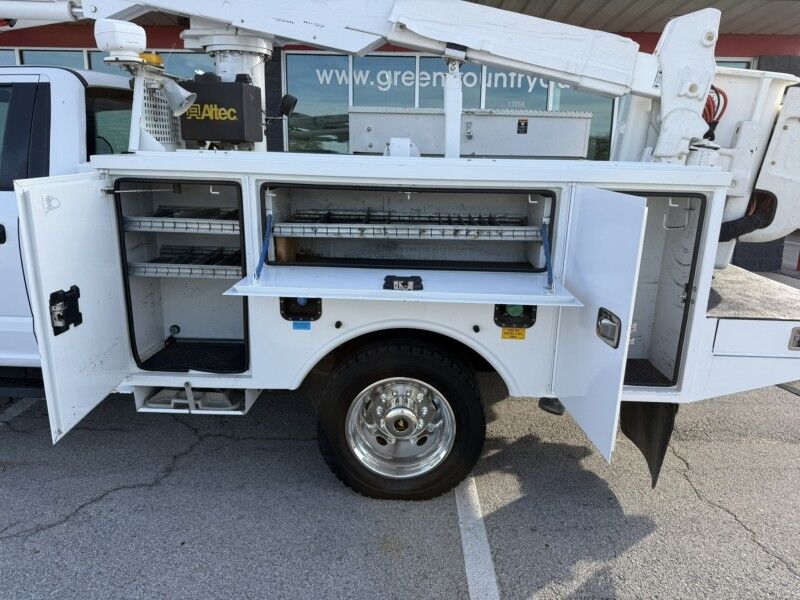 2018 Ford F-550 4x4 Diesel Altec Bucket Truck XL Collinsville OK