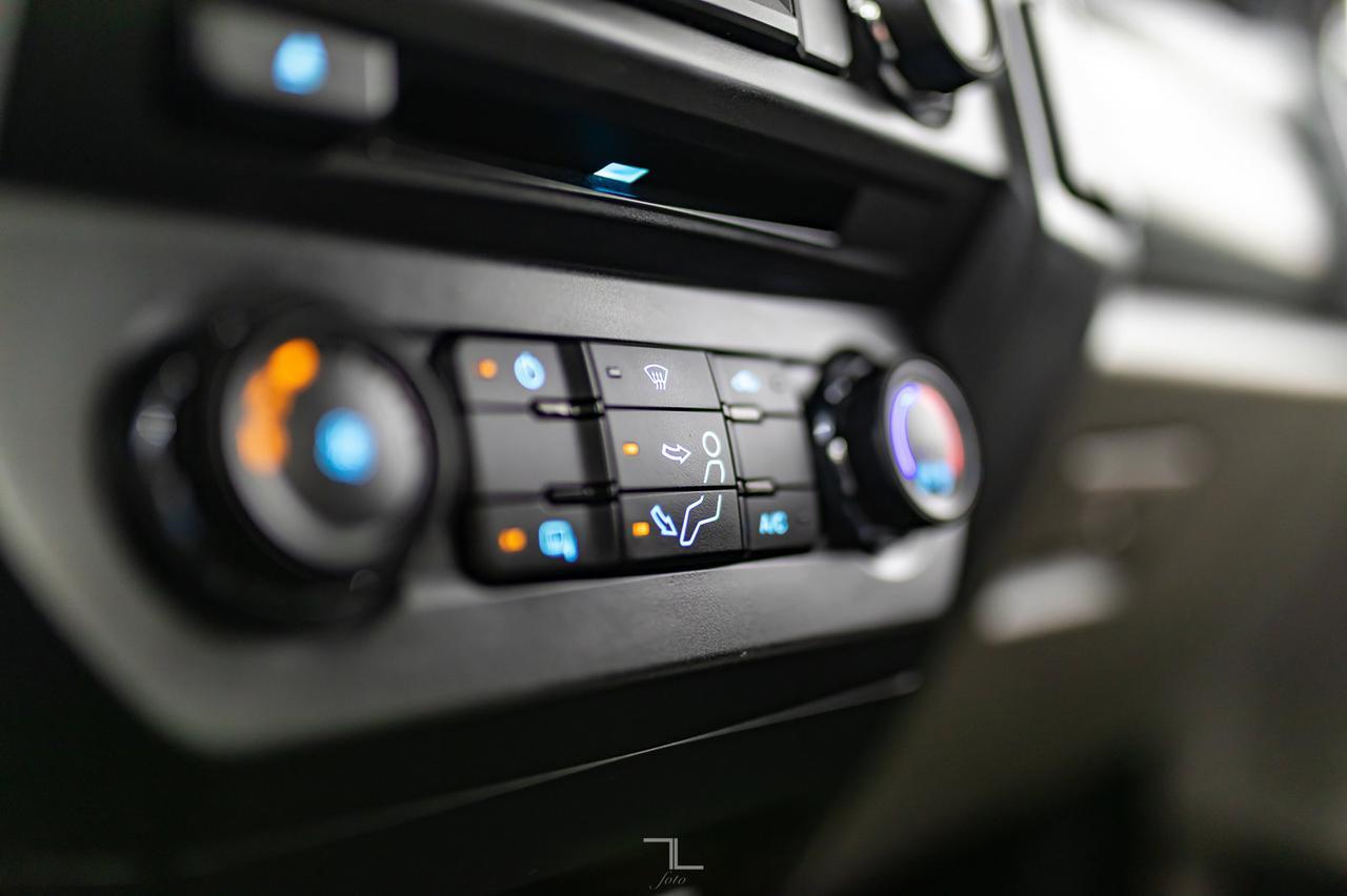 2018 Ford F-550 4x4 Reg Cab XLT Deck Diesel Red Deer AB