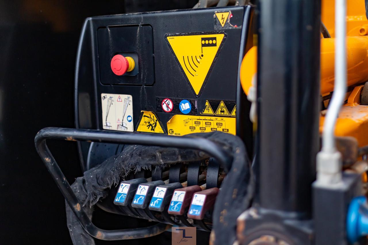 2018 Ford F-550 4x4 Super Cab XLT Picker Deck Diesel Red Deer AB