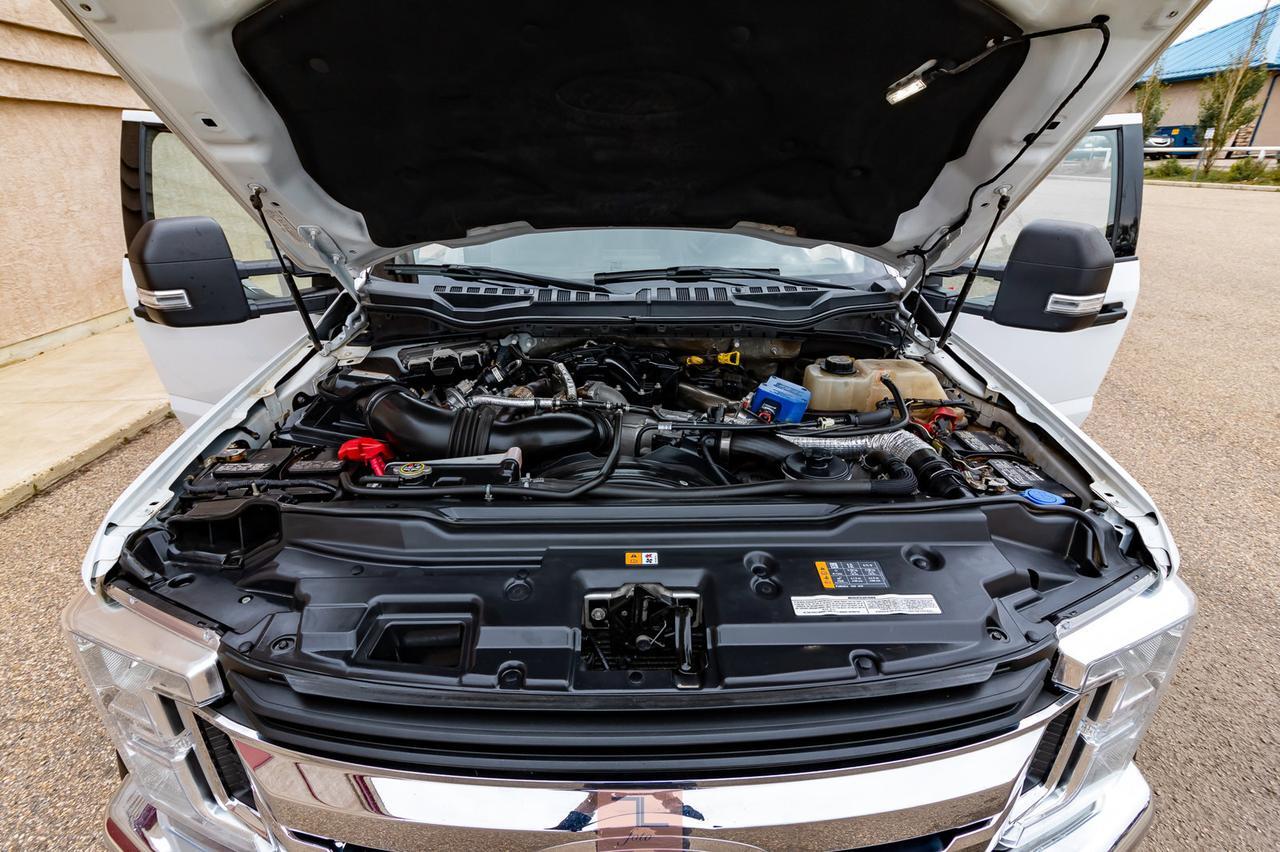 2018 Ford F-550 4x4 Super Cab XLT Picker Deck Diesel Red Deer AB