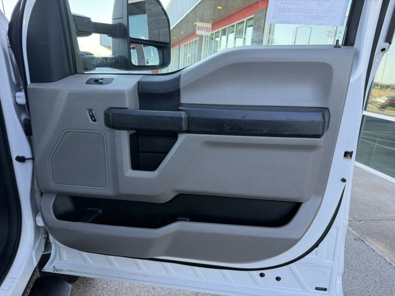 2018 Ford F-550 4x4 V10 Flatbed XL Collinsville OK