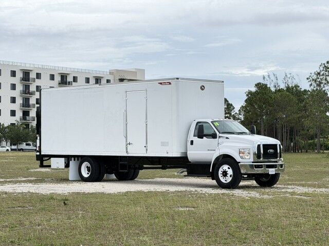 2018 Ford F-750 Super Duty 26' Dry Box Truck with 3,500 lbs. Palfinger Rail Gate