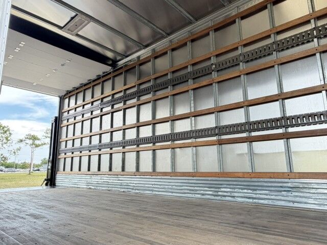 2018 Ford F-750 Super Duty 26' Dry Box Truck with 3,500 lbs. Palfinger Rail Gate Homestead FL