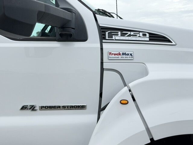 2018 Ford F-750 Super Duty 26' Dry Box Truck with 3,500 lbs. Palfinger Rail Gate Homestead FL