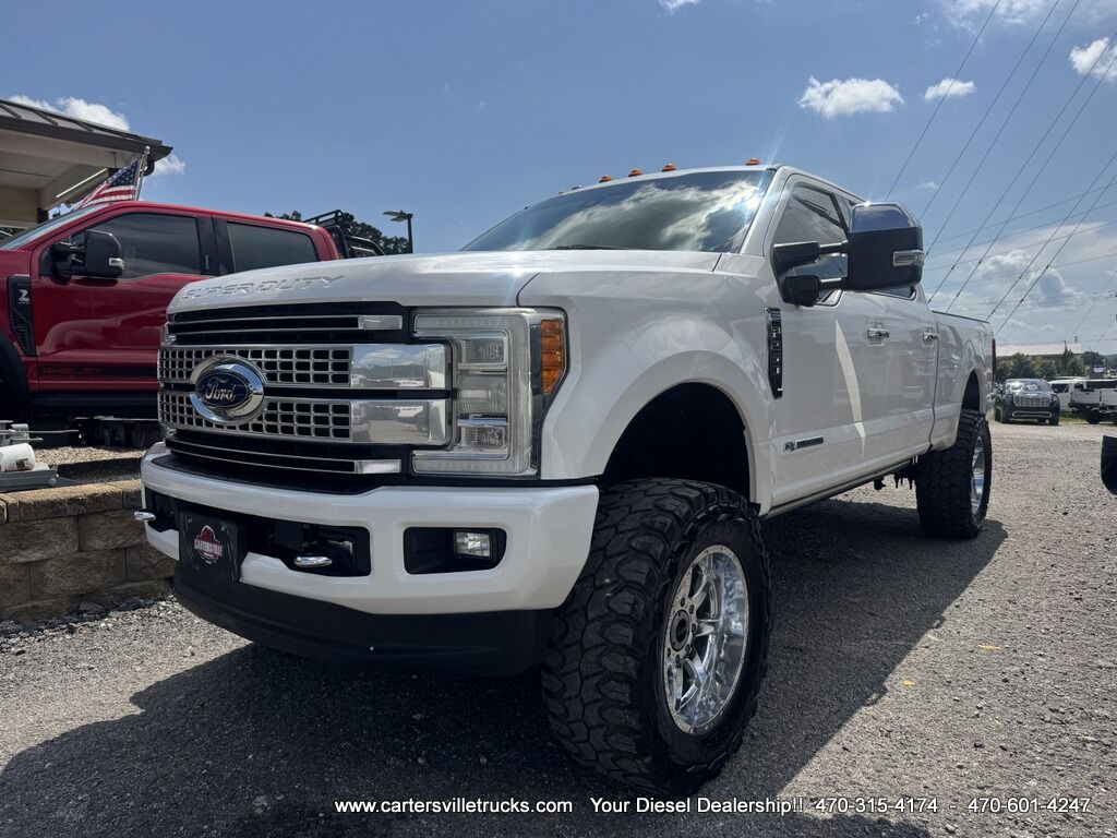 2018 Ford F250sd Platinum 4X4 - LIFTED - FUELS