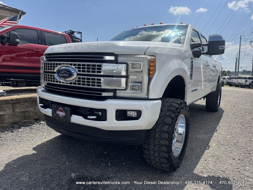 2018 Ford F250sd Platinum 4X4 - LIFTED - FUELS