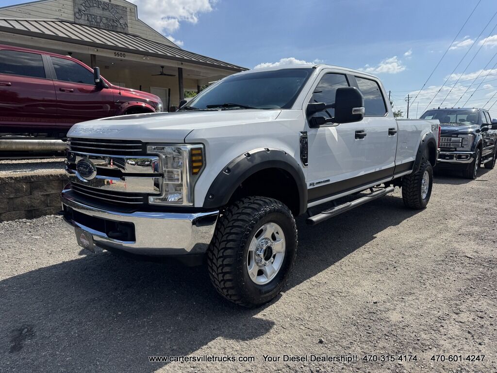 2018 Ford F250sd XLT FX4 - LEVELED - CAMPER PKG