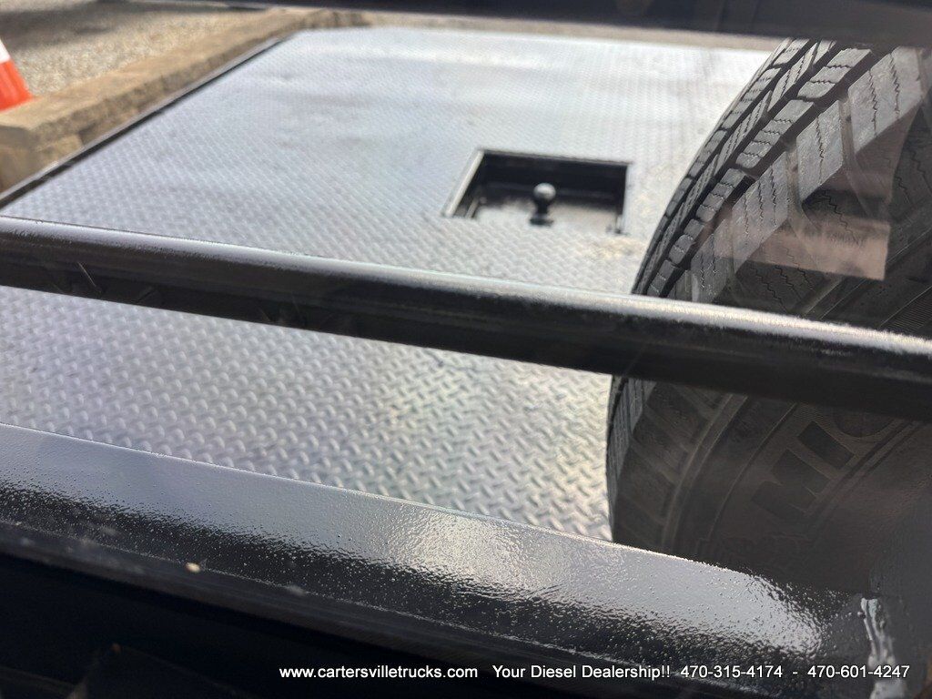 2018 Ford F350sd Crew Chassis XL FX4 - DUALLY - FLATBED Cartersville GA