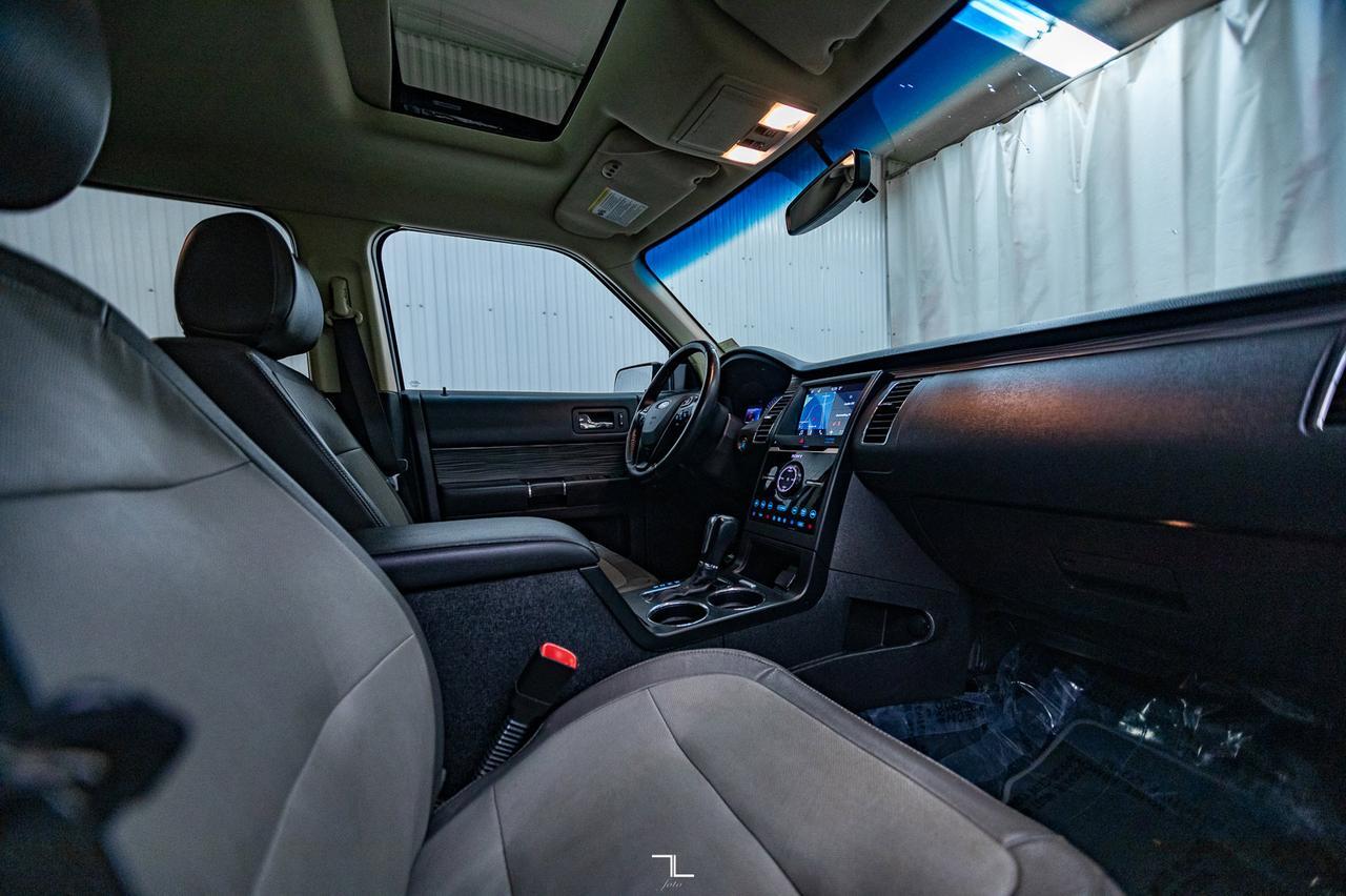 2018 Ford Flex AWD Limited Leather Roof Nav BCam Red Deer AB