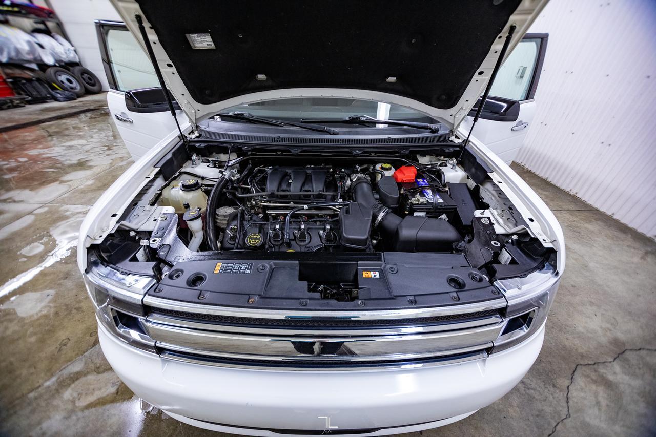 2018 Ford Flex AWD SEL BCam HSeat Power Liftgate Red Deer AB