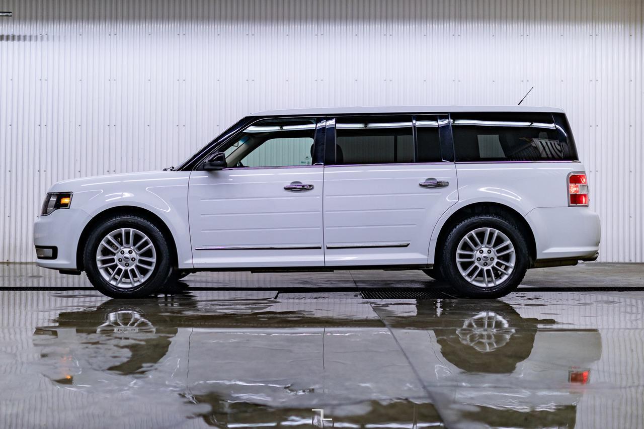 2018 Ford Flex AWD SEL BCam HSeat Power Liftgate Red Deer AB