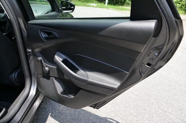 2018 Ford Focus S / SYNC With AppLink / Rear View Camera! High Point NC