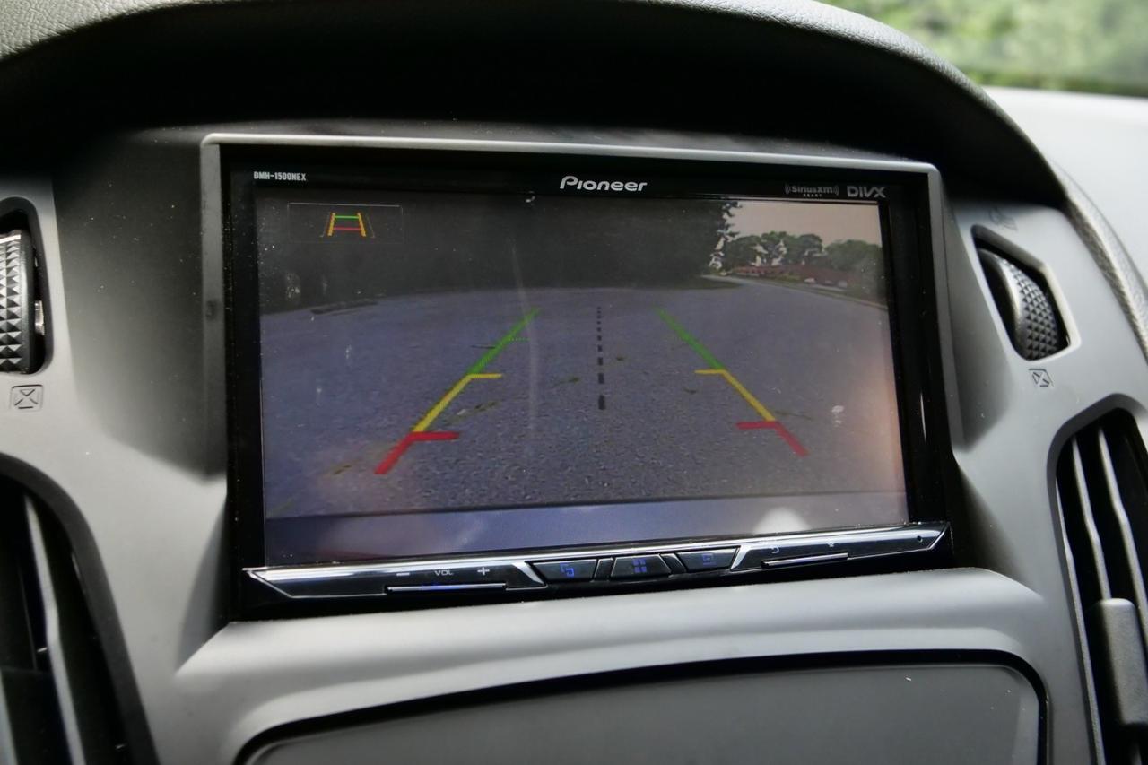 2018 Ford Focus S / SYNC With AppLink / Rear View Camera! High Point NC