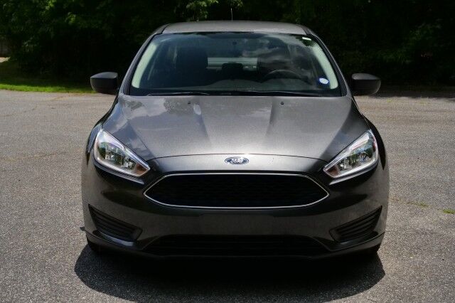2018 Ford Focus S / SYNC With AppLink / Rear View Camera! High Point NC