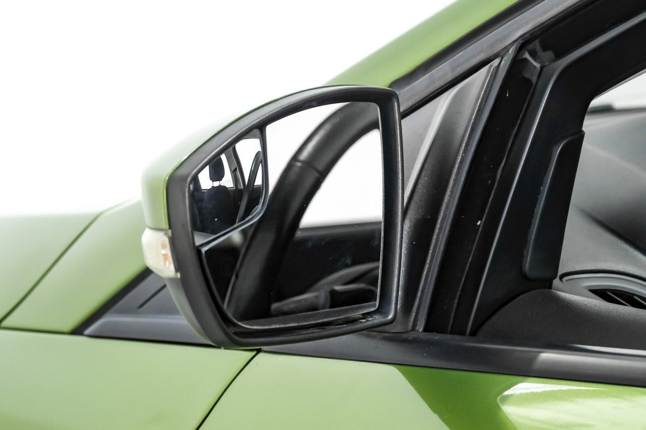 2018 Ford Focus SE AUTOMATIC HEATED SEATS REAR CAMERA BLUETOOTH CRUISE CONTROL A Carrollton TX