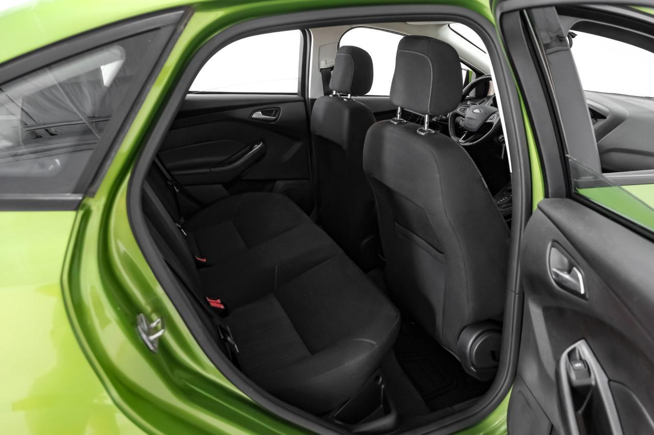 2018 Ford Focus SE AUTOMATIC HEATED SEATS REAR CAMERA BLUETOOTH CRUISE CONTROL A Carrollton TX