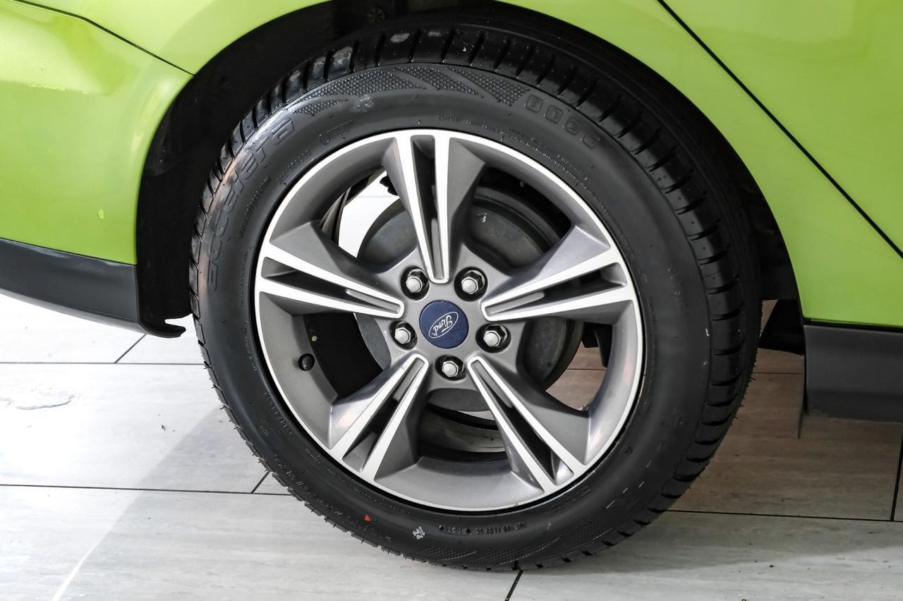 2018 Ford Focus SE AUTOMATIC HEATED SEATS REAR CAMERA BLUETOOTH CRUISE CONTROL A Carrollton TX