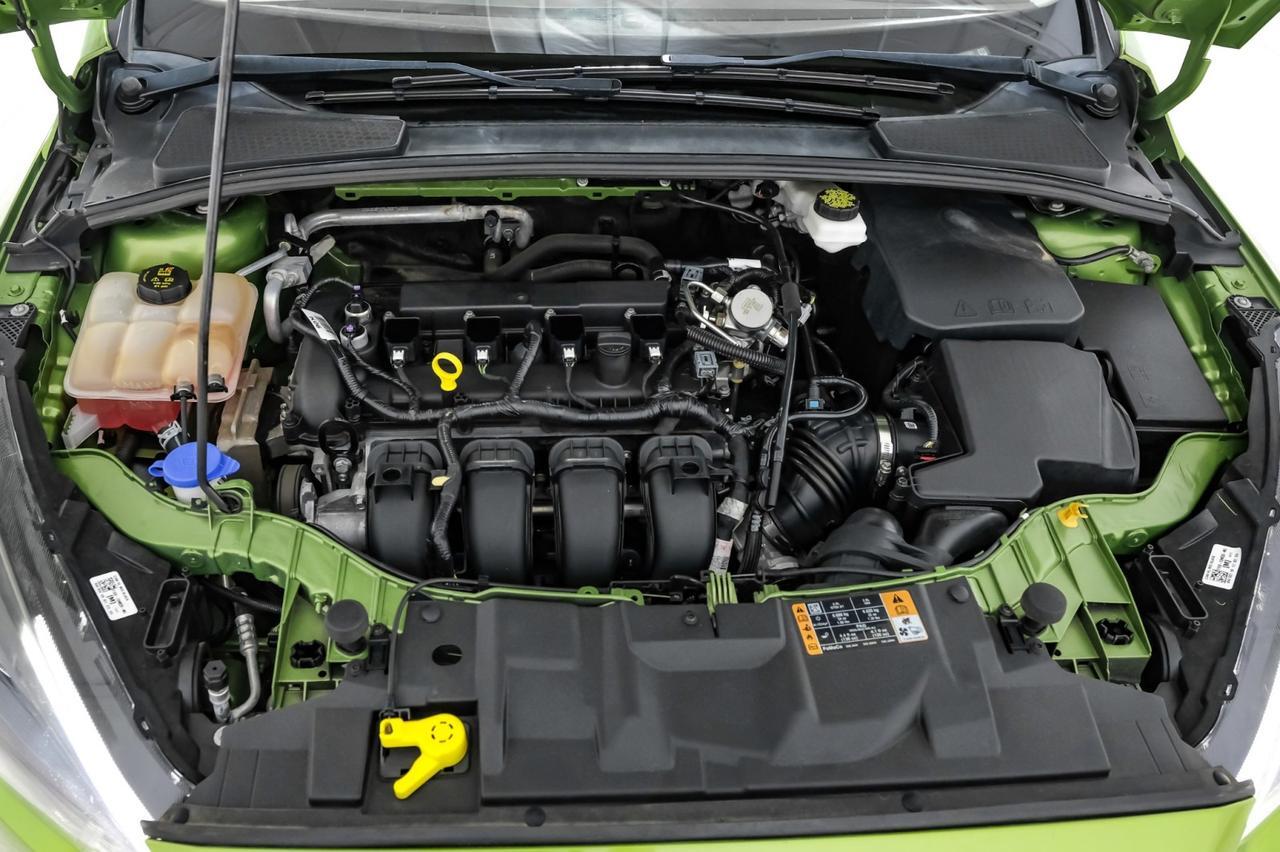 2018 Ford Focus SE AUTOMATIC HEATED SEATS REAR CAMERA BLUETOOTH CRUISE CONTROL A Carrollton TX