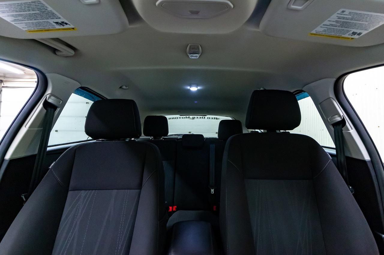 2018 Ford Focus SE Hatchback BCam Heated Seats Red Deer AB