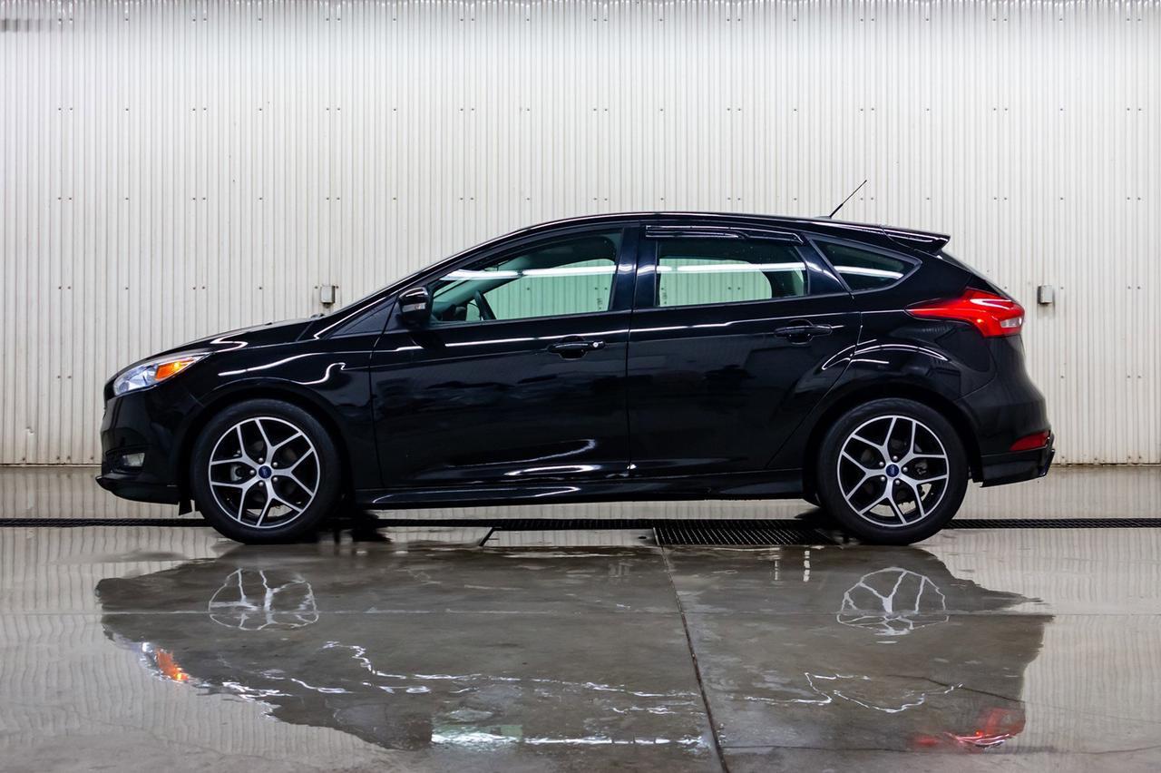 2018 Ford Focus SE Hatchback BCam Heated Seats Red Deer AB