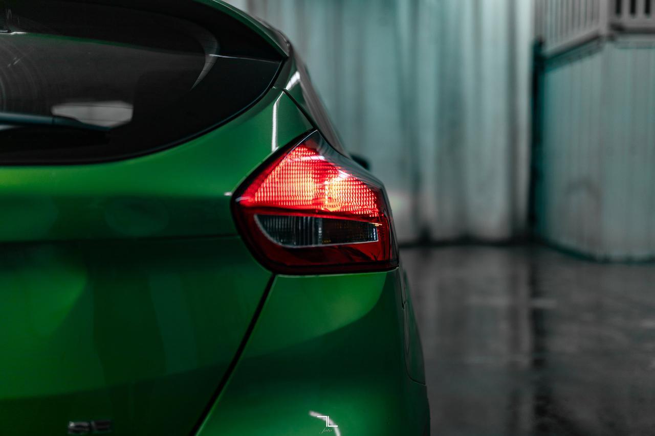 2018 Ford Focus SE Hatchback BCam Red Deer AB