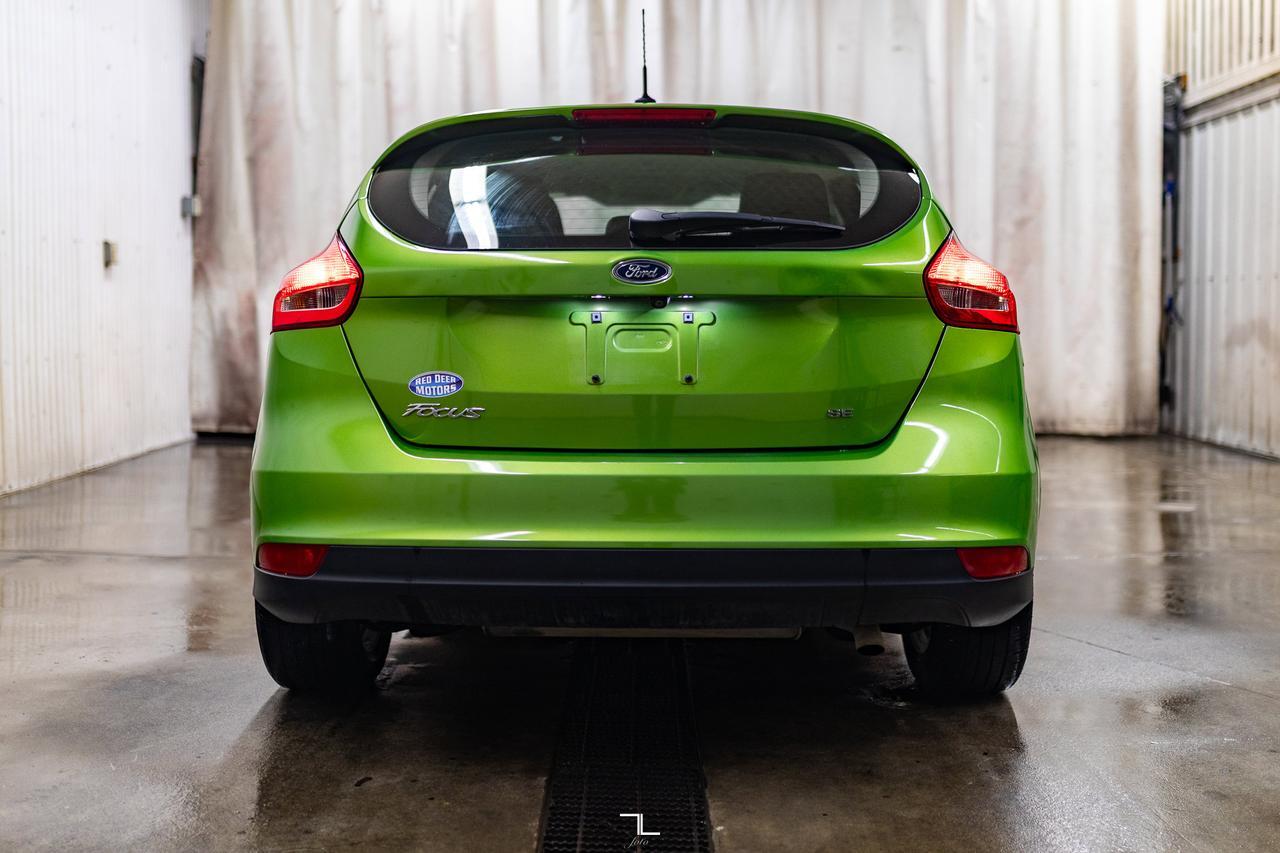 2018 Ford Focus SE Hatchback BCam Red Deer AB