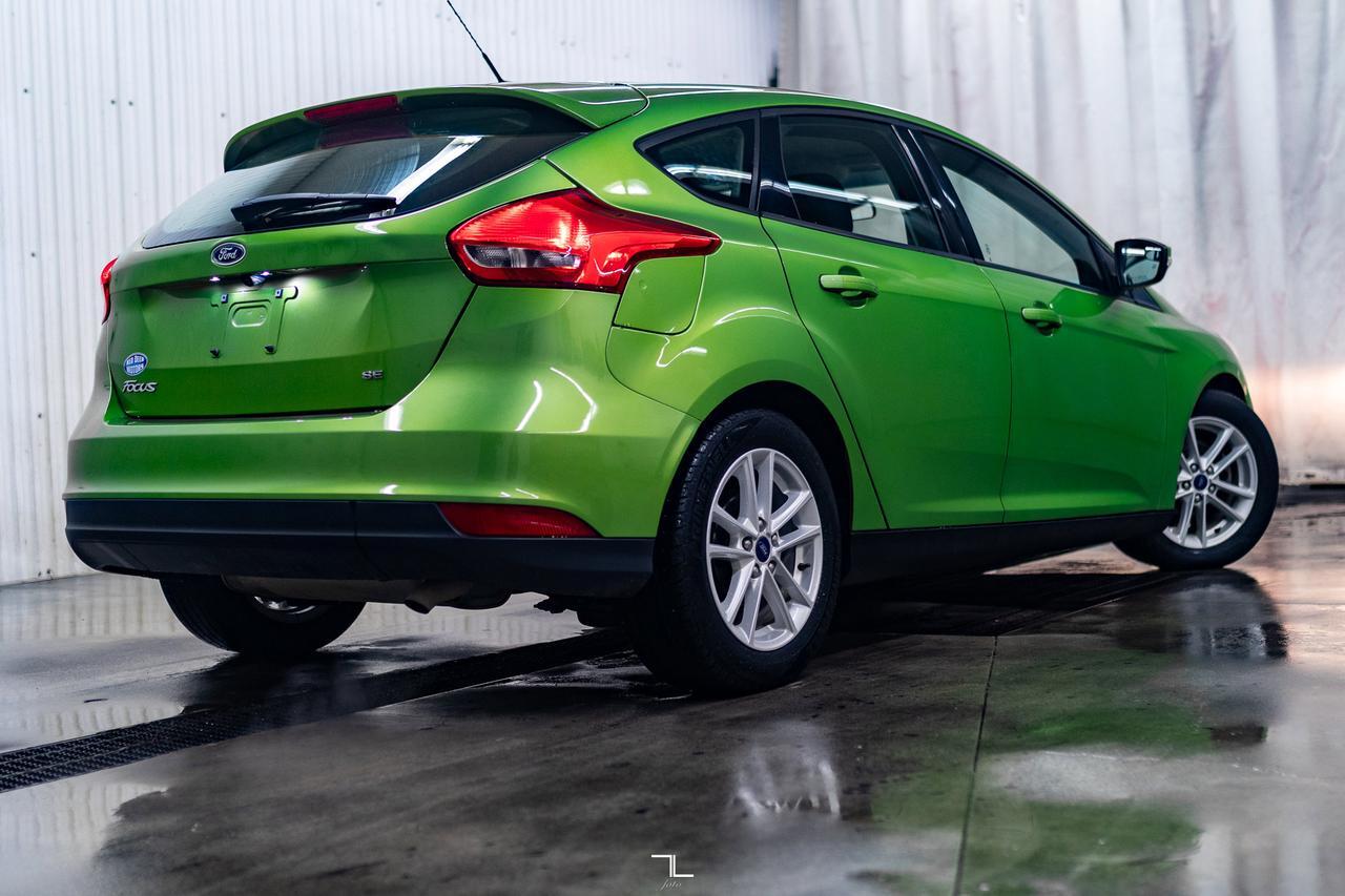 2018 Ford Focus SE Hatchback BCam Red Deer AB