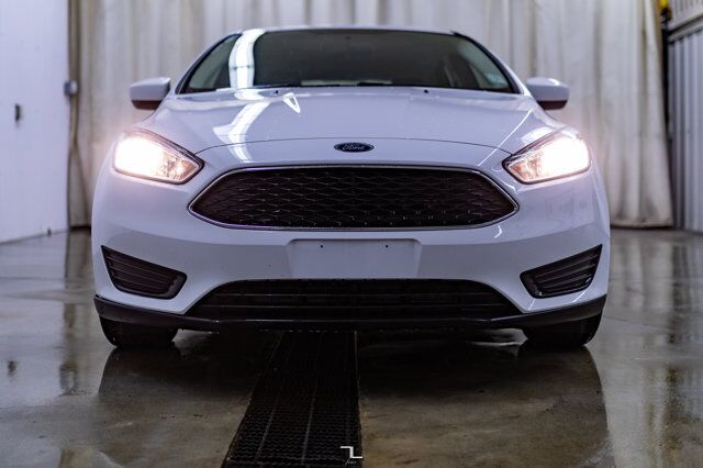 2018 Ford Focus SE Hatchback BCam Red Deer AB